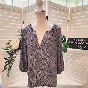 JOIE GEOMETRIC SILK V NECK BLACK /  WHITE SIZE SMALL